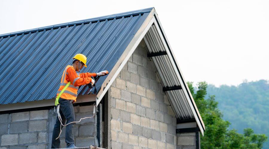 Expert new roof installation services in Carter, MT